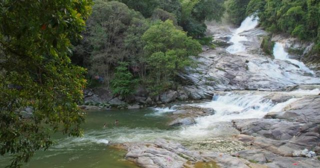 Breathtaking Waterfalls in Malaysia You Must visit! - Explore Malaysia