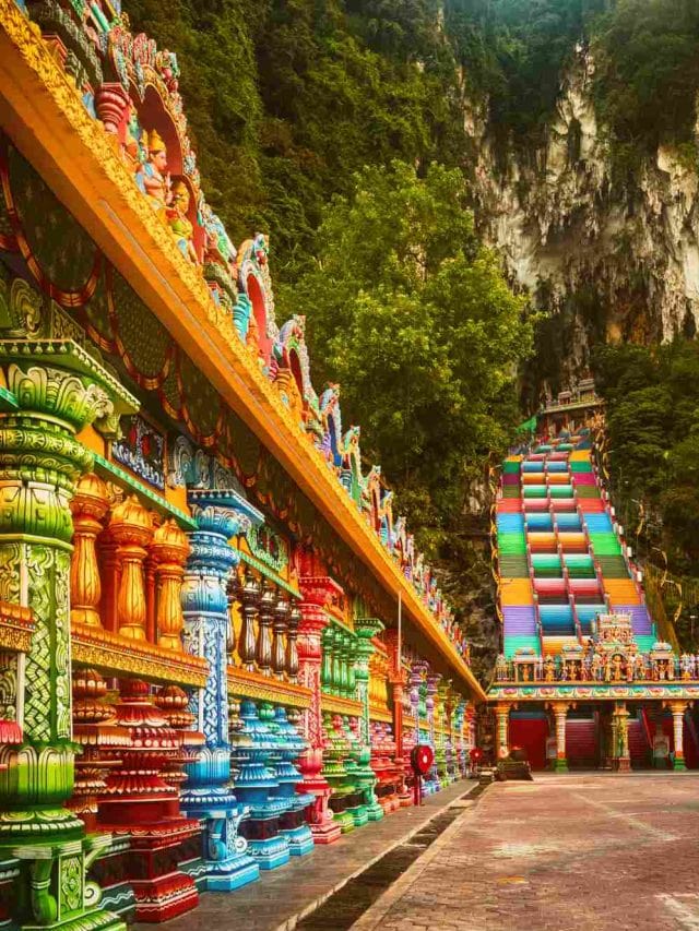 Famous Temples in Malaysia: Must-Visit!